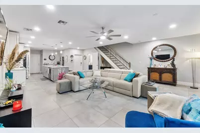 2932 Hidden Harbour Court, Dania Beach, FL 33312 - Photo 10