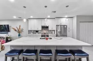 2932 Hidden Harbour Ct, Dania Beach, FL 33312 - Photo 2