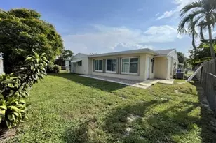 180 SW 77th Ave, Margate, FL 33068 - Photo 6