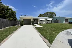 180 SW 77th Ave, Margate, FL 33068 - Photo 10