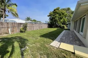 180 SW 77th Ave, Margate, FL 33068 - Photo 26