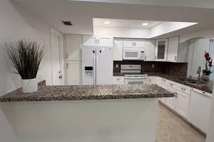 180 SW 77th Ave, Margate, FL 33068 - Photo 20
