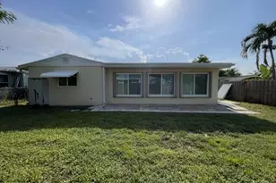 180 SW 77th Ave, Margate, FL 33068 - Photo 8