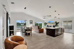 14420 NW 16th St, Pembroke Pines, FL 33028 - Photo 6