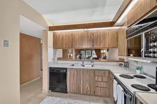 3525 Village Blvd, West Palm Beach, FL 33409 - Photo 8