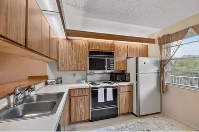 3525 Village Boulevard #205, West Palm Beach, FL 33409 - Photo 6