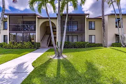 610 Sea Pine Way #B2, Greenacres, FL 33415 - Photo 2