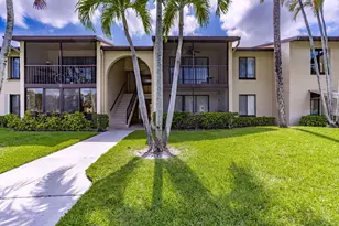 610 Sea Pine Way, Greenacres, FL 33415 - Photo 2