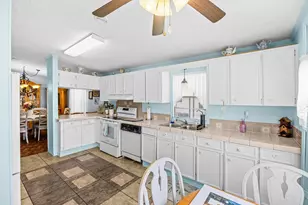 202 Sandy Bottom Pl, Fort Pierce, FL 34982 - Photo 12