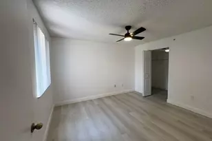 100 Crestwood Ct N, Royal Palm Beach, FL 33411 - Photo 32