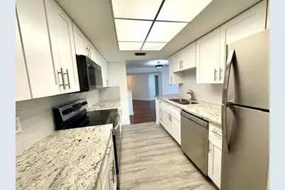 100 Crestwood Court N #108, Royal Palm Beach, FL 33411 - Photo 8