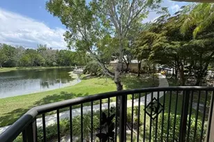 100 Crestwood Ct N, Royal Palm Beach, FL 33411 - Photo 50
