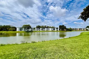 107 Wellington D, West Palm Beach, FL 33417 - Photo 1
