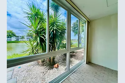 107 Wellington D, West Palm Beach, FL 33417 - Photo 2