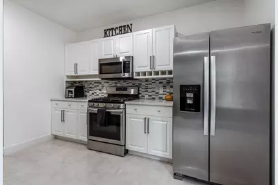 160 Baldwin Boulevard, Greenacres, FL 33463 - Photo 6