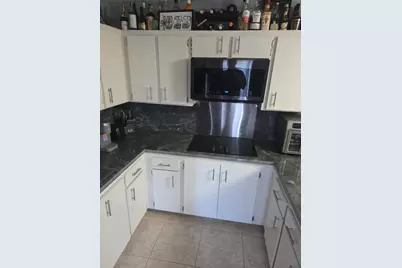 2164 White Pine Circle #B, Greenacres, FL 33415 - Photo 2