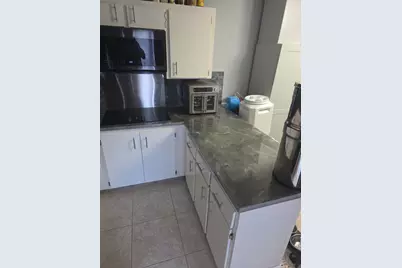 2164 White Pine Circle #B, Greenacres, FL 33415 - Photo 6