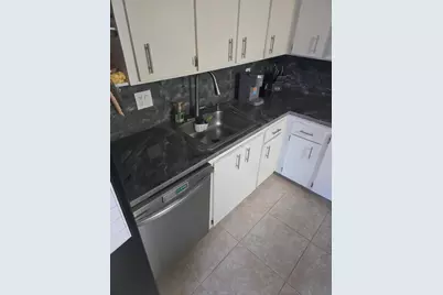 2164 White Pine Circle #B, Greenacres, FL 33415 - Photo 4