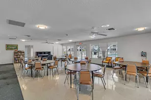 400 SE 10th St, Deerfield Beach, FL 33441 - Photo 24