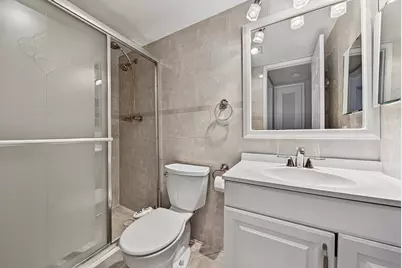 400 SE 10th Street #205, Deerfield Beach, FL 33441 - Photo 22