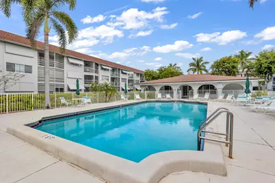400 SE 10th Street #205, Deerfield Beach, FL 33441 - Photo 30