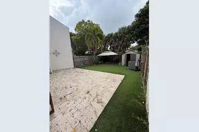 806 NW 41st Court #., Deerfield Beach, FL 33064 - Photo 8