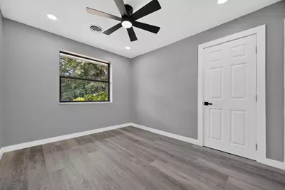 24 NW Avenue I, Belle Glade, FL 33430 - Photo 20
