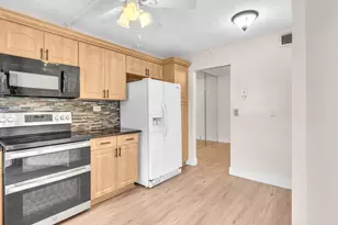 3959 Via Poinciana, Lake Worth, FL 33467 - Photo 20