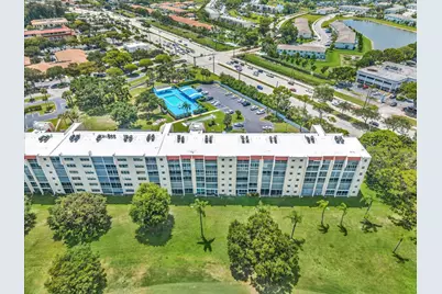 3959 Via Poinciana #104, Lake Worth, FL 33467 - Photo 4