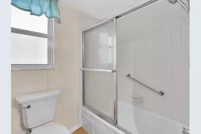 3959 Via Poinciana #104, Lake Worth, FL 33467 - Photo 36