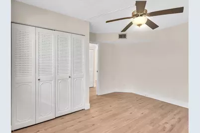 3959 Via Poinciana #104, Lake Worth, FL 33467 - Photo 38