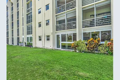 3959 Via Poinciana #104, Lake Worth, FL 33467 - Photo 54