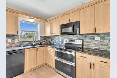 3959 Via Poinciana #104, Lake Worth, FL 33467 - Photo 22