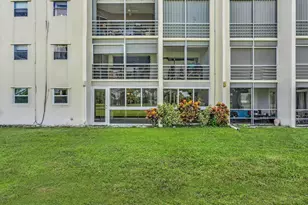3959 Via Poinciana, Lake Worth, FL 33467 - Photo 54