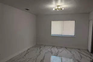 160 SE 15th Ave, Pompano Beach, FL 33060 - Photo 2