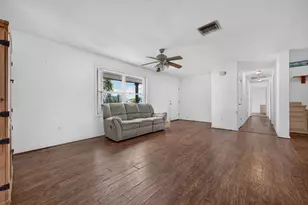 2546 SE 27th St, Okeechobee, FL 34974 - Photo 6