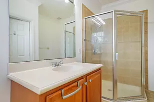 241 E Thatch Palm Cir, Jupiter, FL 33458 - Photo 30