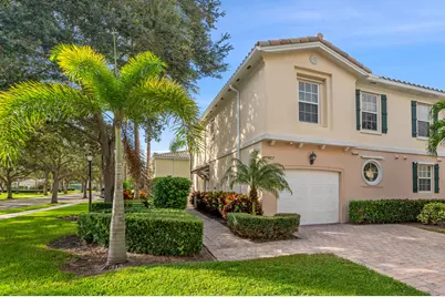 477 Capistrano Drive, Palm Beach Gardens, FL 33410 - Photo 1