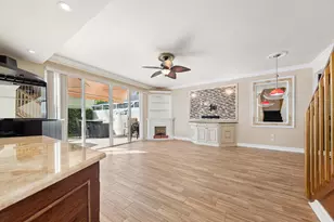 477 Capistrano Dr, Palm Beach Gardens, FL 33410 - Photo 10