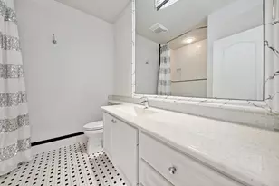477 Capistrano Dr, Palm Beach Gardens, FL 33410 - Photo 18