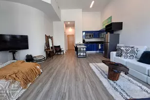 253 NE 2nd St, Miami, FL 33132 - Photo 10