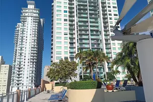 253 NE 2nd St, Miami, FL 33132 - Photo 28