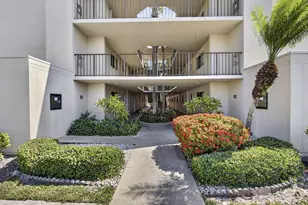 5340 Las Verdes Cir, Delray Beach, FL 33484 - Photo 4