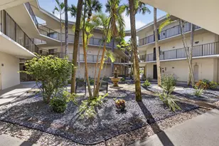 5340 Las Verdes Cir, Delray Beach, FL 33484 - Photo 2