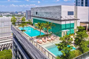 11 NE 6th St, Miami, FL 33132 - Photo 1