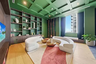 11 NE 6th St, Miami, FL 33132 - Photo 48