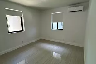914 NE 15th Ave, Fort Lauderdale, FL 33304 - Photo 8