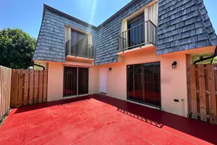 416 Arabian Rd, Palm Springs, FL 33461 - Photo 4