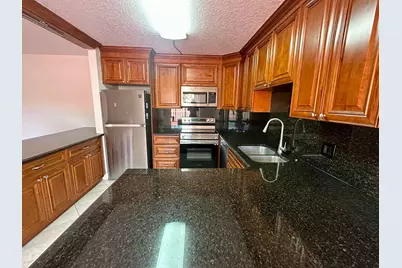 416 Arabian Road, Palm Springs, FL 33461 - Photo 8