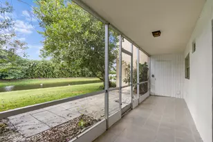 10693 N Military Trl, West Palm Beach, FL 33410 - Photo 22